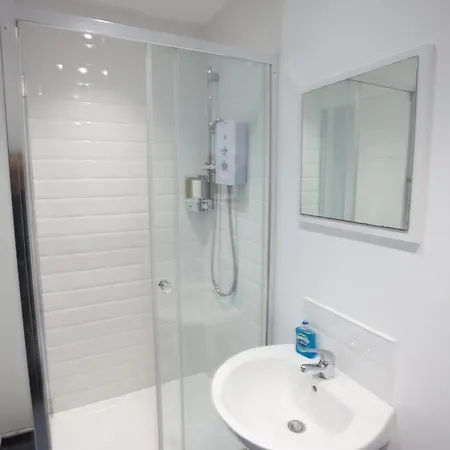 Mccartney Suite 5 Bedrooms, 5 Bathrooms Liverpool Exterior photo