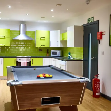 Mccartney Suite 5 Bedrooms, 5 Bathrooms Liverpool Exterior photo