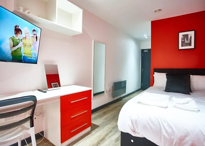 Mccartney Suite 5 Bedrooms, 5 Bathrooms